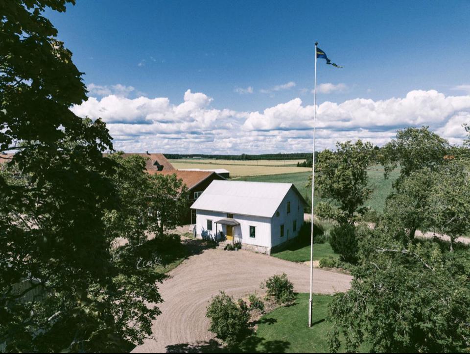 Snaellfaell Country Living - Akerbo Gard Charmigt Renoverad Flygel Kristinehamn Zewnętrze zdjęcie